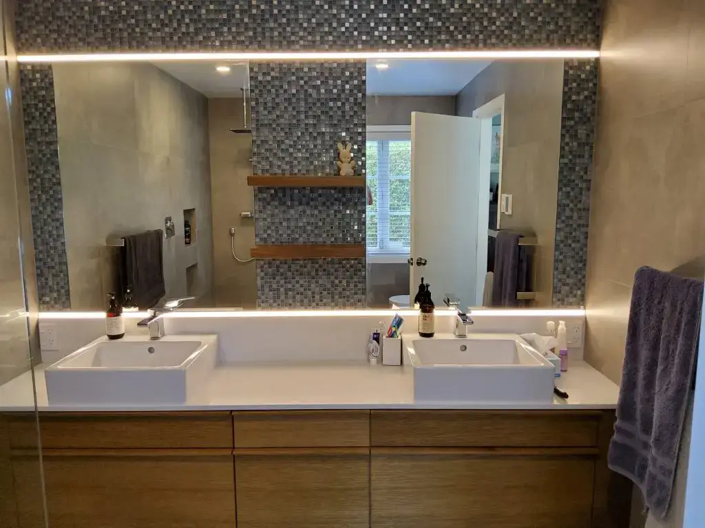 7 Reasons to Choose a Curbless Shower Design